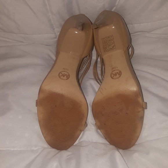 Michael Kors Tan Heels - Picture 4 of 5